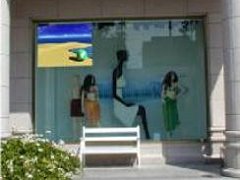 Pantallas Escaparatismo 
proyectar en escaparate 
proyecci&oacute;n en cristal/vidrio